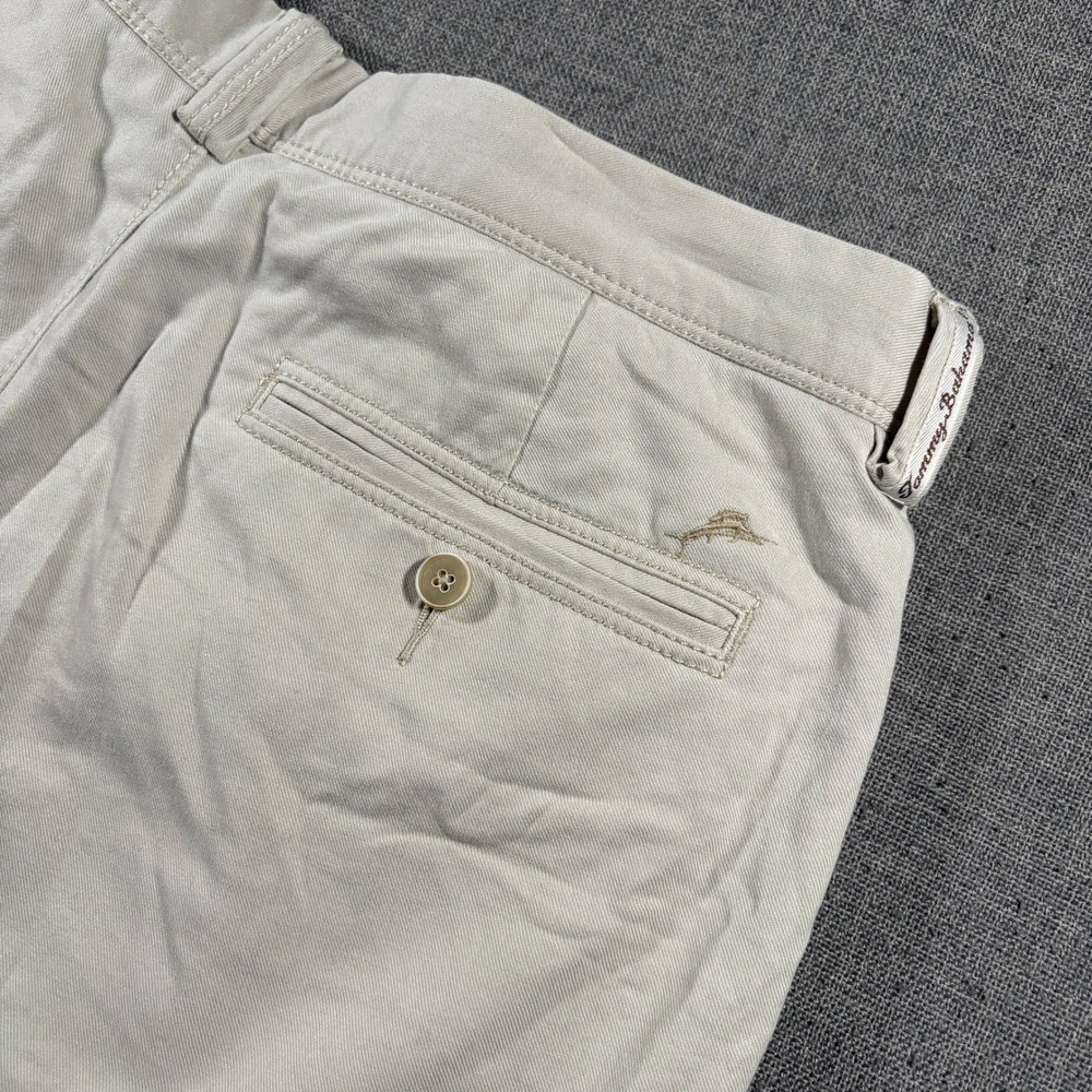 Tommy Bahama Boracay Chino Shorts Mens 35 Beige Tan Cotton Tencel Stretch